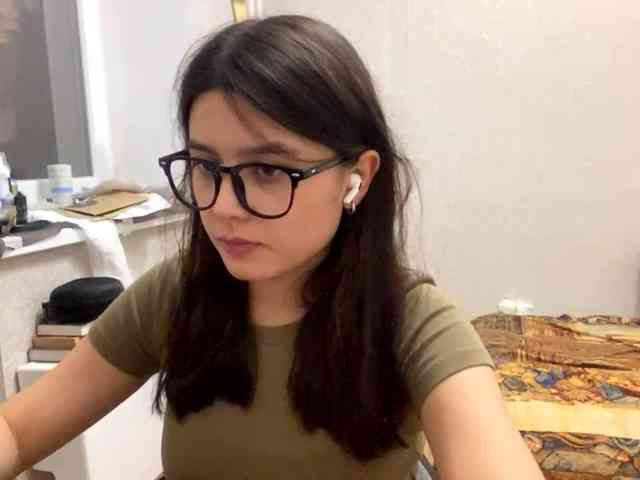 AltagraciaTrudics webcam