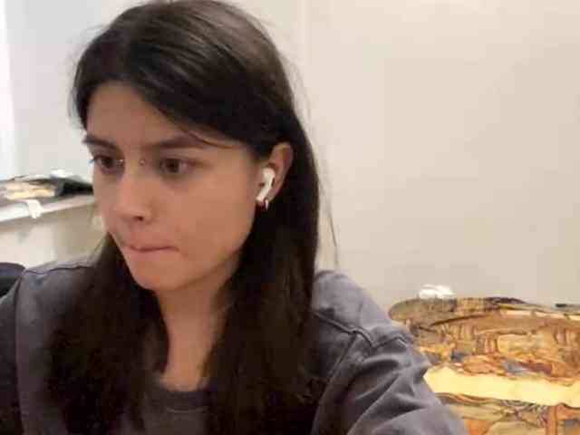 AltagraciaTrudics webcam