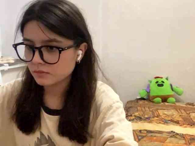 AltagraciaTrudics webcam
