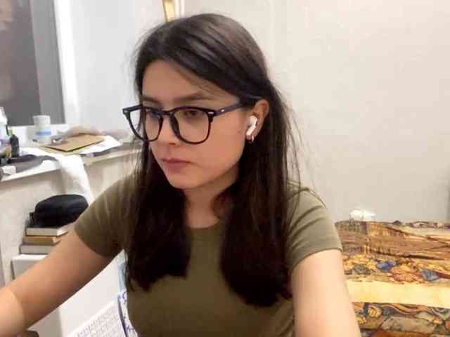 AltagraciaTrudics webcam