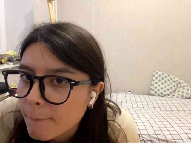 AltagraciaTrudics webcam