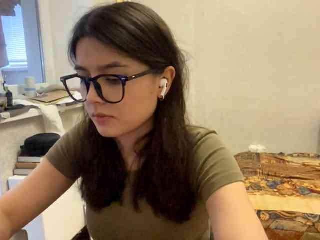AltagraciaTrudics webcam