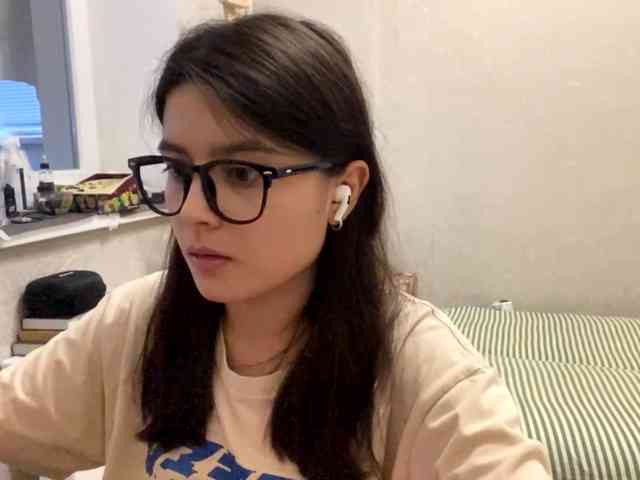 AltagraciaTrudics webcam