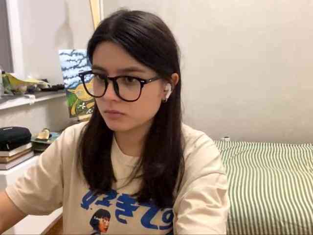AltagraciaTrudics webcam