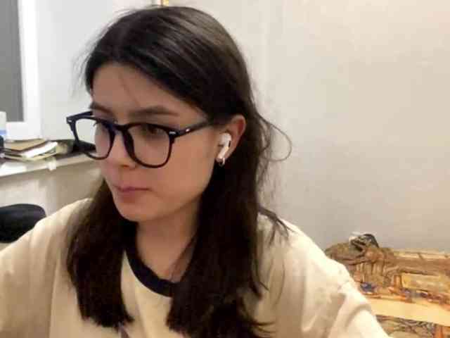 AltagraciaTrudics webcam