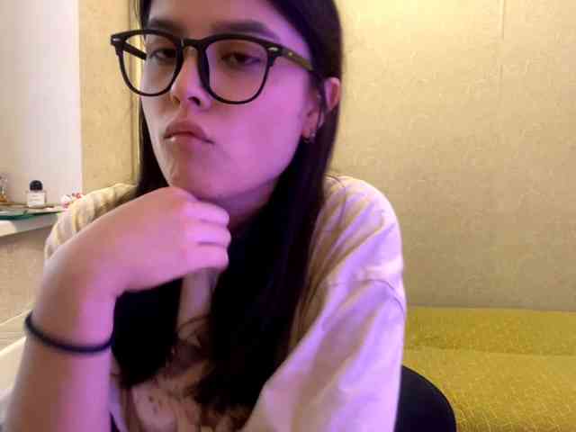 AltagraciaTrudics webcam