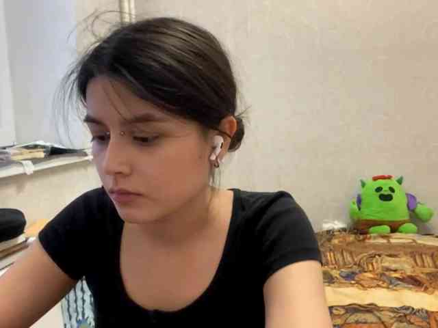 AltagraciaTrudics webcam