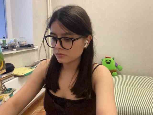 AltagraciaTrudics webcam