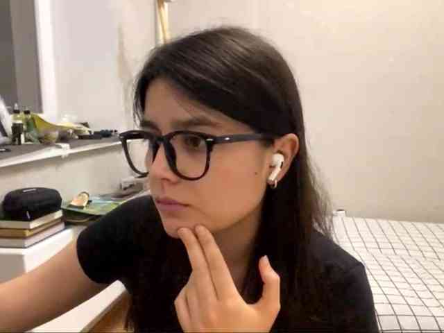 AltagraciaTrudics webcam