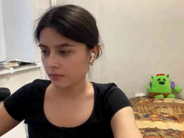 AltagraciaTrudics webcam