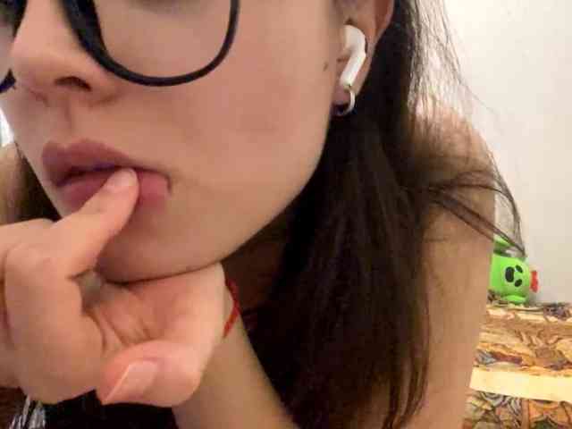 AltagraciaTrudics webcam