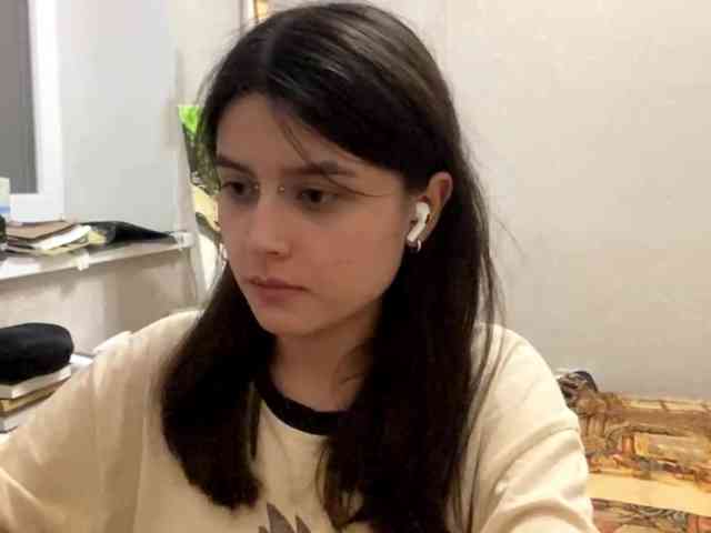 AltagraciaTrudics webcam
