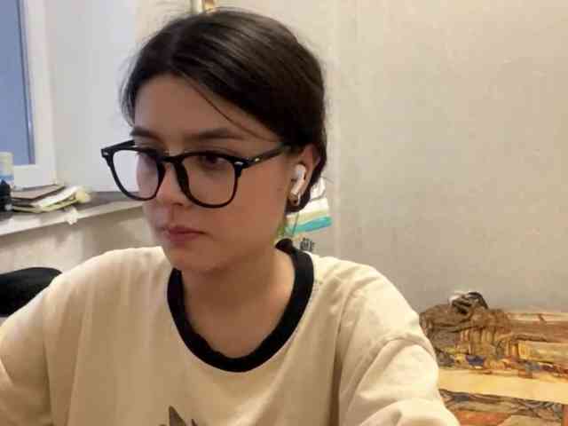 AltagraciaTrudics webcam