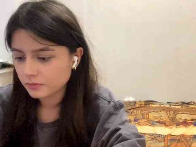 AltagraciaTrudics webcam