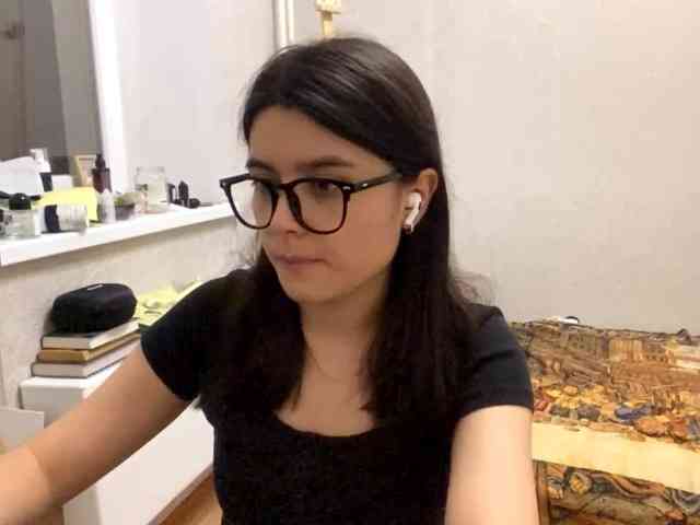 AltagraciaTrudics webcam