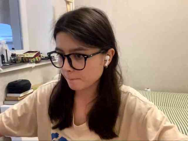 AltagraciaTrudics webcam