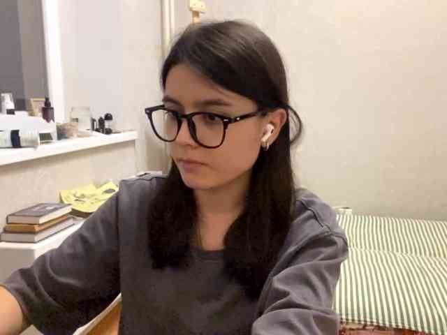 AltagraciaTrudics webcam