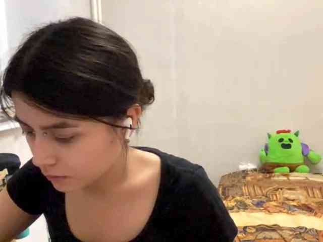 AltagraciaTrudics webcam