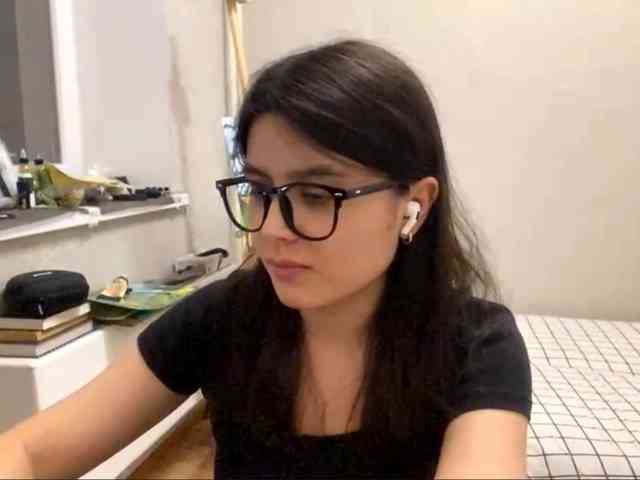 AltagraciaTrudics webcam