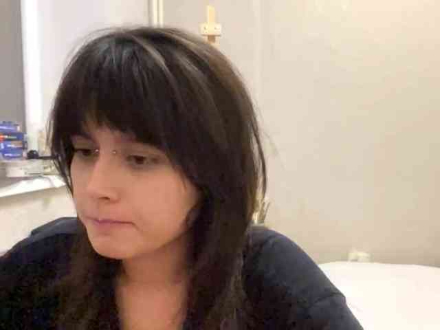 AltagraciaTrudics webcam