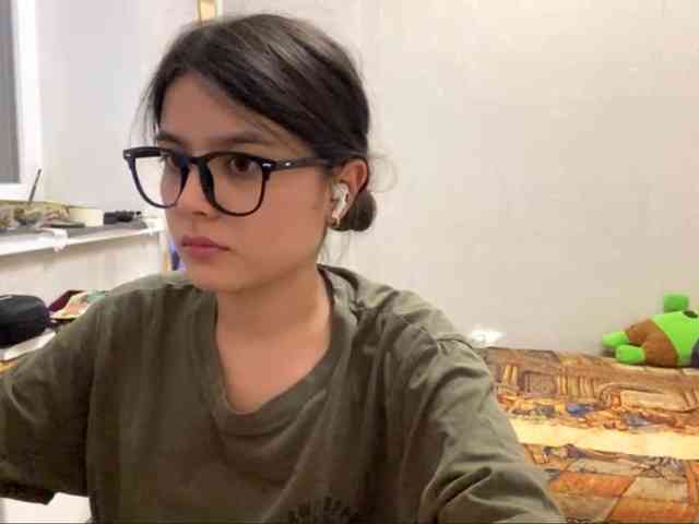 AltagraciaTrudics webcam
