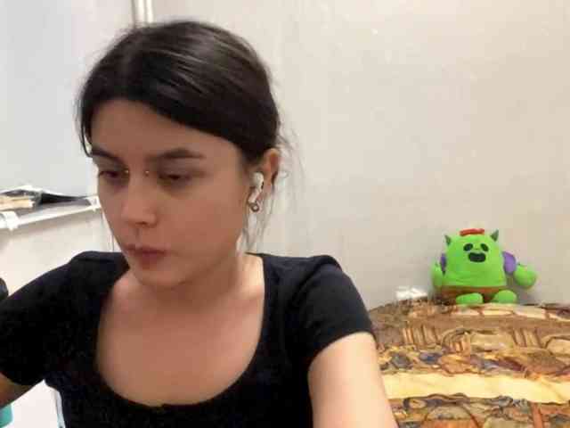 AltagraciaTrudics webcam