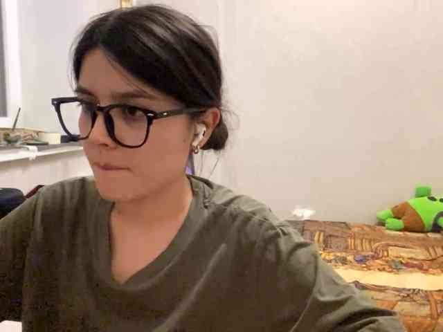 AltagraciaTrudics webcam
