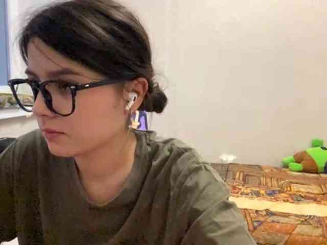 AltagraciaTrudics webcam