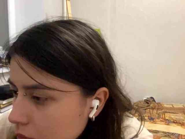 AltagraciaTrudics webcam