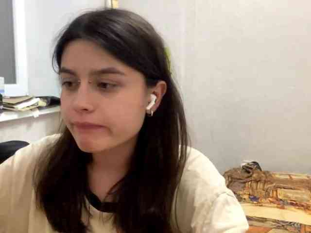 AltagraciaTrudics webcam