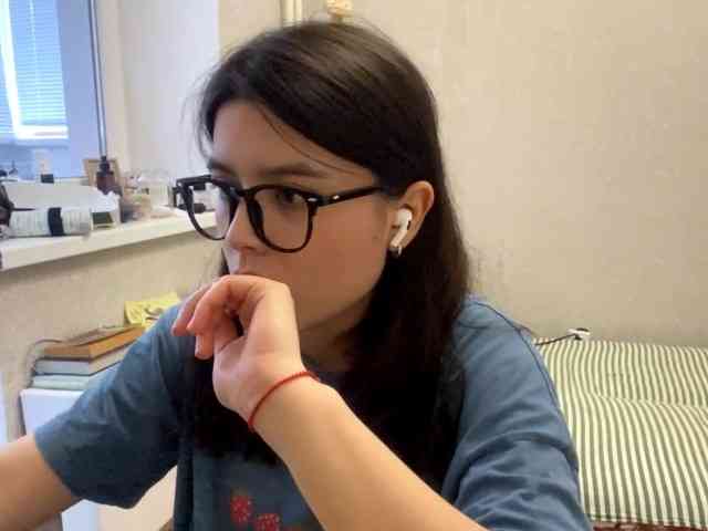 AltagraciaTrudics webcam