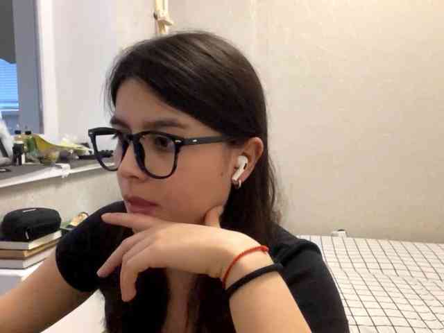 AltagraciaTrudics webcam