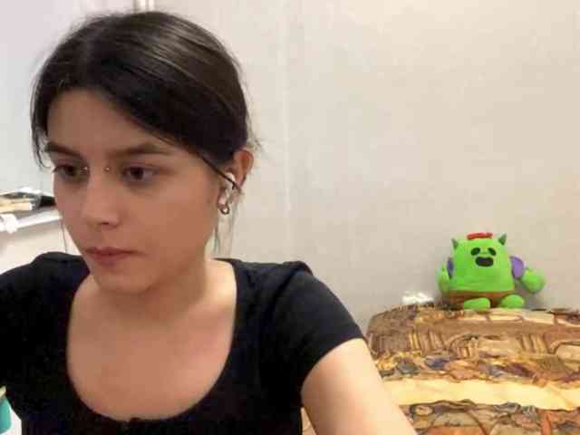 AltagraciaTrudics webcam