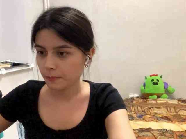 AltagraciaTrudics webcam