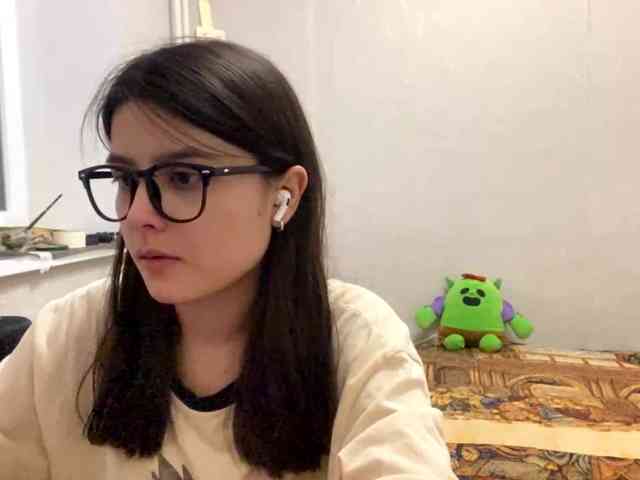 AltagraciaTrudics webcam