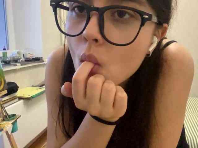 AltagraciaTrudics webcam