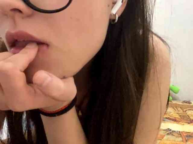 AltagraciaTrudics webcam