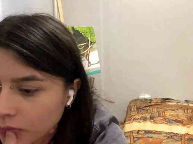 AltagraciaTrudics webcam