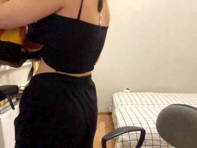 AltagraciaTrudics webcam