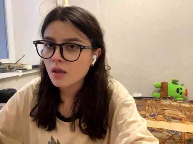 AltagraciaTrudics webcam