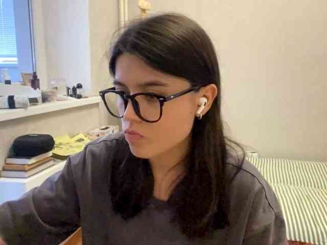 AltagraciaTrudics webcam