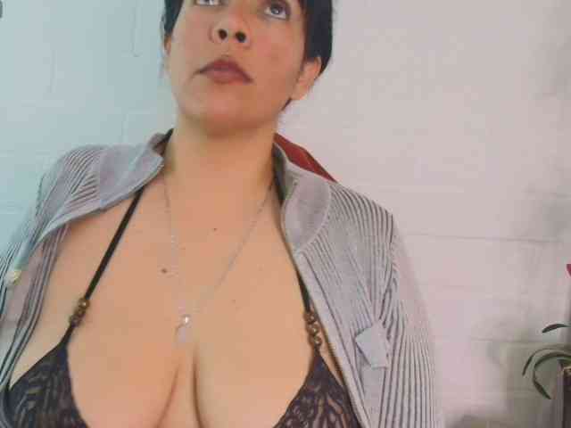 MadissonFox webcam