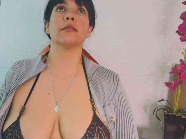 MadissonFox webcam