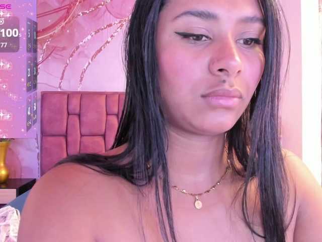 angelica-caicedo live cam on BongaCams