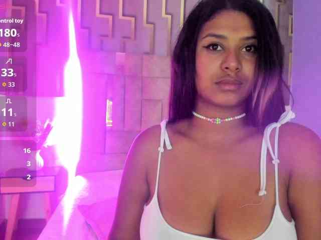 angelica-caicedo webcam