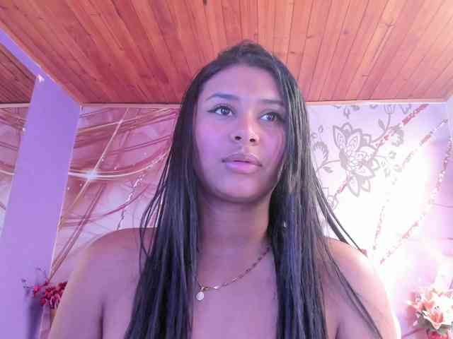 angelica-caicedo webcam
