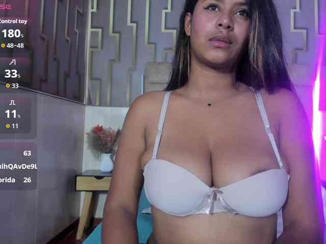 angelica-caicedo webcam
