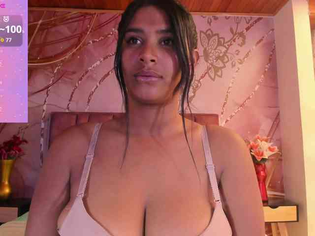 angelica-caicedo webcam