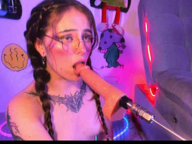 aciidlover19 webcam