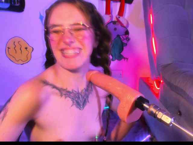 aciidlover19 webcam